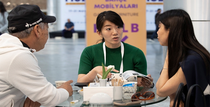 34.Uluslararası İzmir Mobilya Fuarı (MODEKO), yabancı ziyaretçi rekoru kırdı.