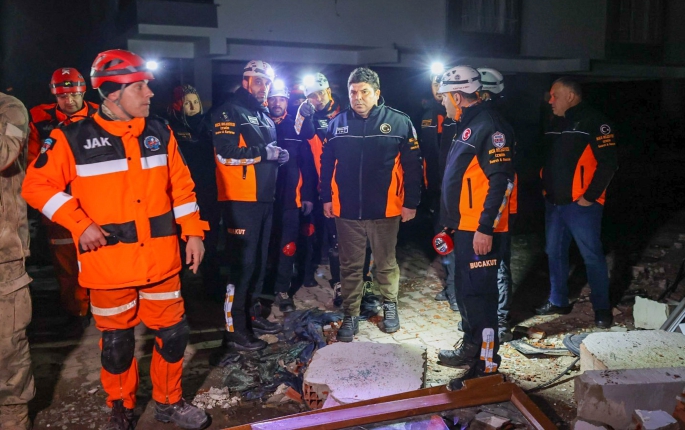 Başkan Erhan Kılıç ve arama kurtarma ekibi Osmaniye’de  