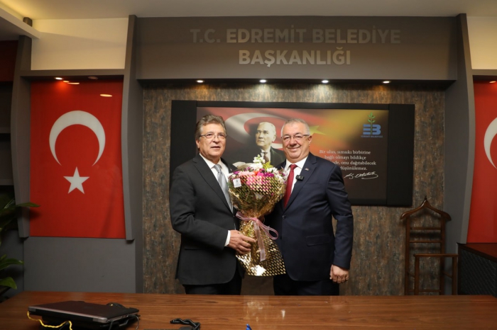  Edremit’te Yeni Dönem: Başkan Mehmet Ertaş Göreve Başladı