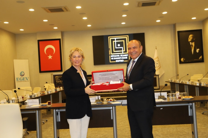 Ege Ekonomik Forumu İzmir Dışına Taşınıyor: Kütahya İlk Durak