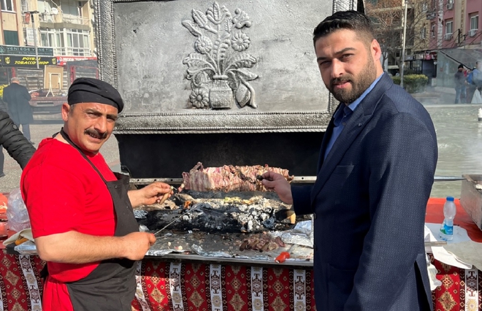 Erzurum çağ kebabı ve kültürü İzmir’de tanıtıldı