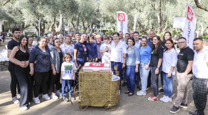 Güloğlu Plastik 48 yaşında