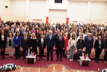 Ege Üniversitesi'nden Uluslararası Zirveye Tırmanış: Erasmus Plus Bütçesiyle Rekor Kırdı