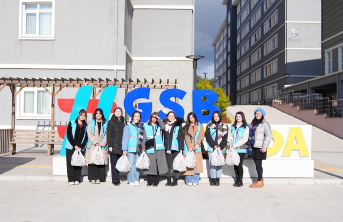 Komşum Projesiyle Dayanışma Güçleniyor: Balıkesir Kız Yurdu’ndan Gönüllü Katılım