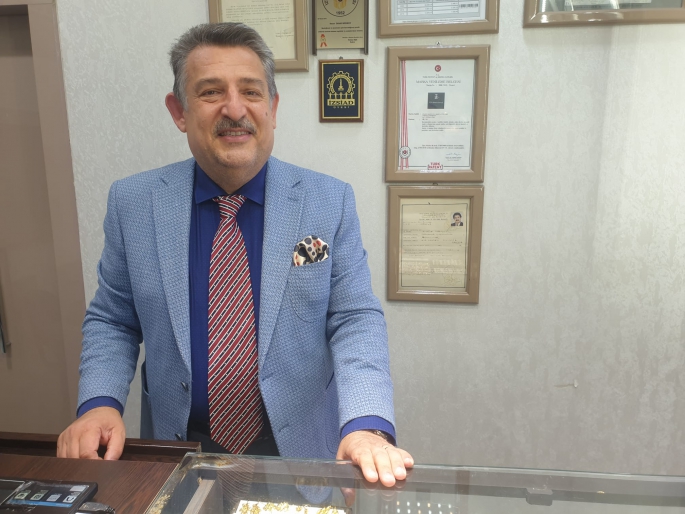 Mermut, Balçova Belediye Başkanlığı başvurusunu yaptı