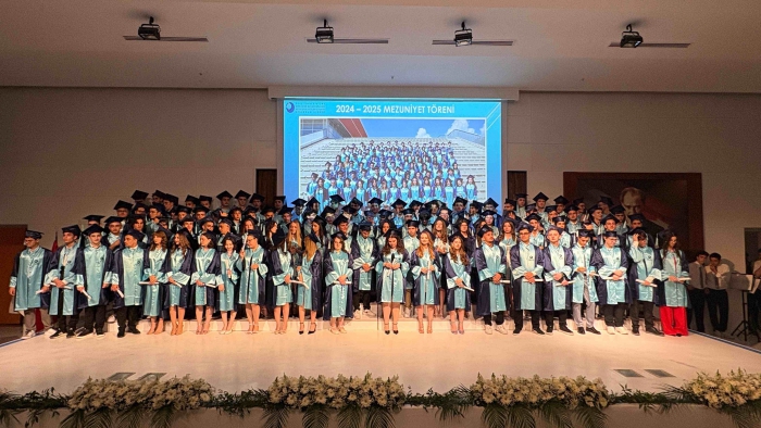 Özel İAOSB Nedim Uysal MTAL’de Mezuniyet Coşkusu: Başarılı Öğrencilere BursMüjdesi