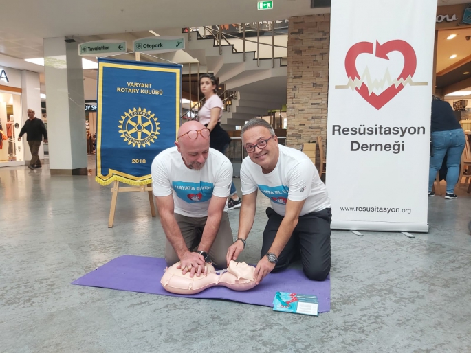 Rotary'den halka temel yaşam desteği eğitimi