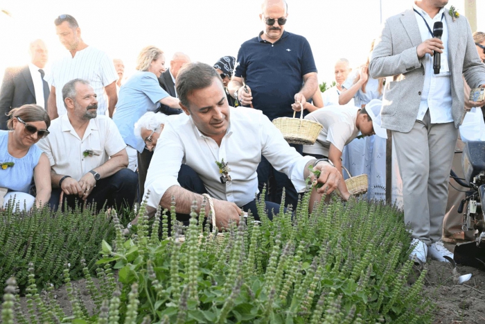 Uluslararası 6. Balıkesir Aromaterapi Festivali “Dört Element Bir Âlem” Temasıyla Görkemli Açılışını Yaptı