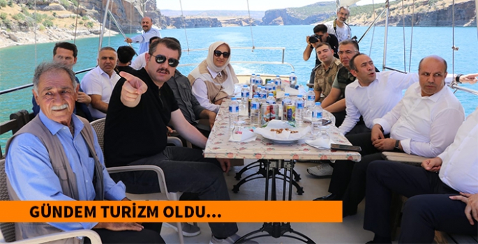 Vali Ayhan'ın gündeminde Turizm vardı...