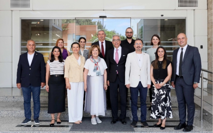 Yaşar Üniversitesi ve İZSİAD’dan Önemli İş Birliği: 24. Uluslararası İşletmecilik Kongresi İçin Protokol İmzalandı