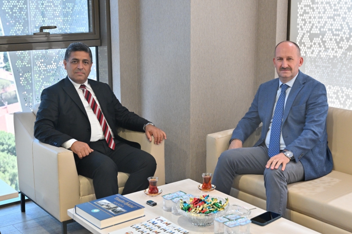 Yunusemre Kaymakamı Atilla Kantay’dan Manisa Büyükşehir Belediyesi’ne Veda Ziyareti