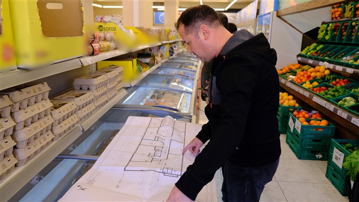 marketlerin kolon ve kirişleri kontrol ediliyor