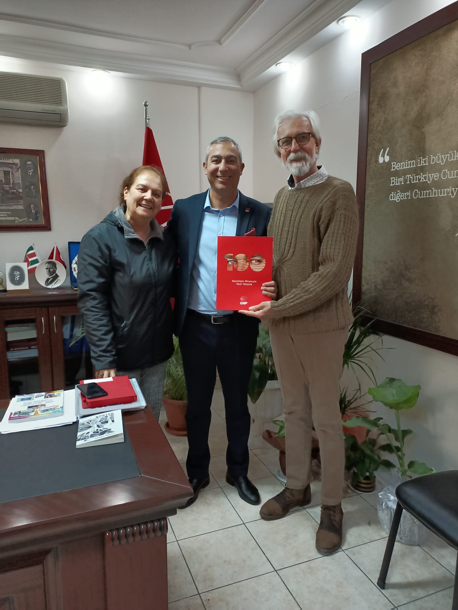 KARŞIYAKA BELEDİYE MECLİS ÜYELİĞİNE ADAY ADAYI OLDU