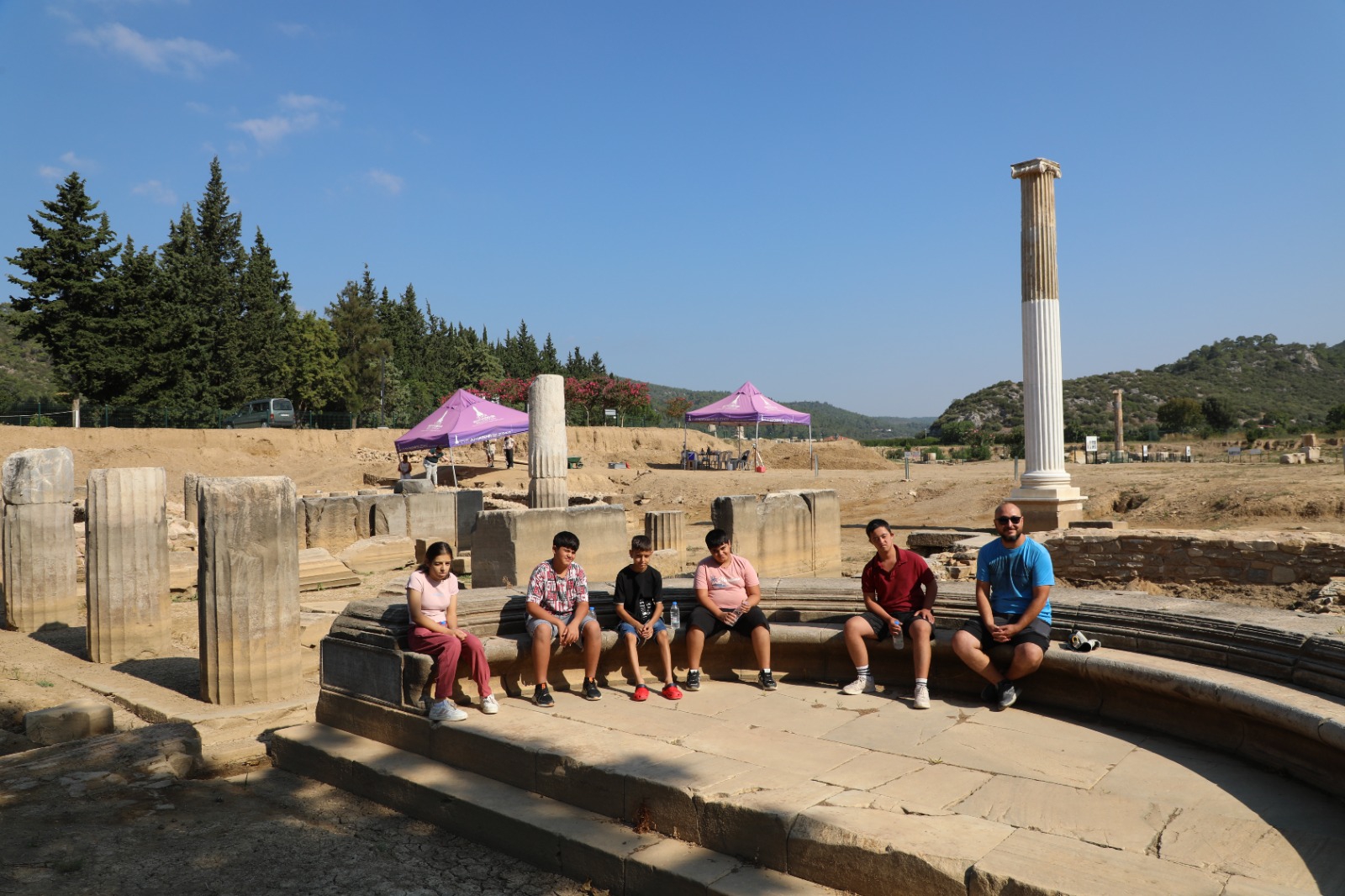 Klaros Antik Kenti Özel Misafirlerini Ağırladı