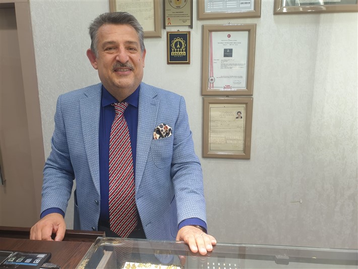 Zülküf Mermut Balçova için yola çıktı